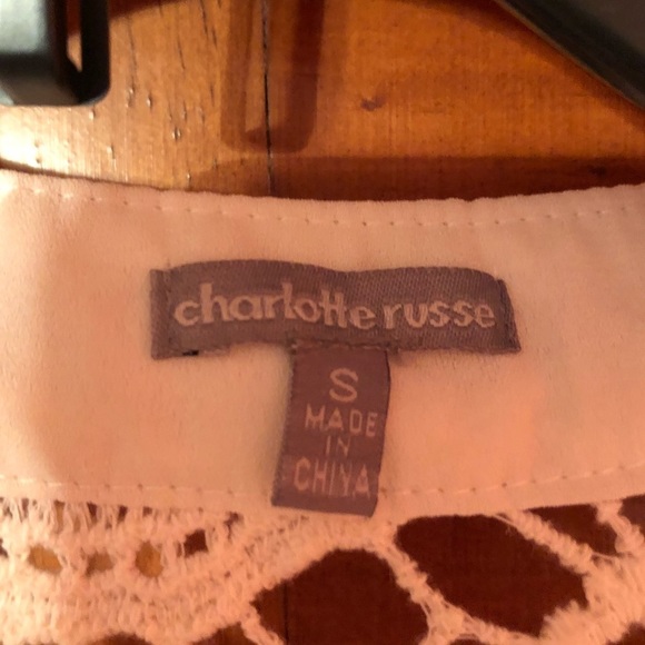 White top - Picture 3 of 3